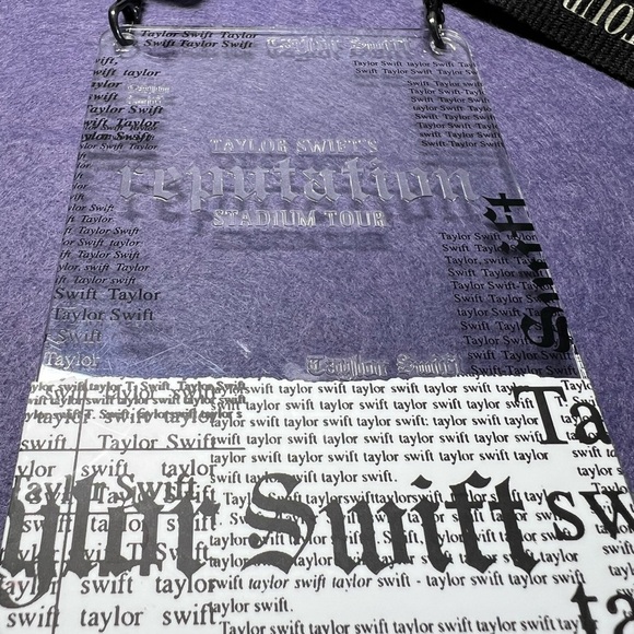 Taylor Swift reputation stadium tour lanyard - Picture 2 of 7